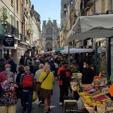 Quai 65 , 3 Pieces Sur Le Port, A 250 M De La Rue Pietonne Et De La Dieppe