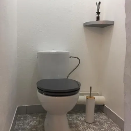 Quai 65 , 3 Pieces Sur Le Port, A 250 M De La Rue Pietonne Et De La *