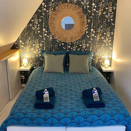 Appartement Quai 65, 3 Pièces Sur Le Port, à 250 M De La Rue Piétonne Et De La *